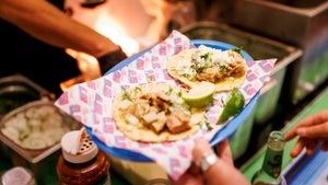 Fiesta de Día de Muertos: Mercado de la Alameda