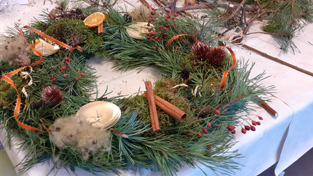 Adventskränze aus der Natur - Bastelnachmittag für Erwachsene und Familien