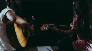 AKUSTIK JAM SESSION AUGUST