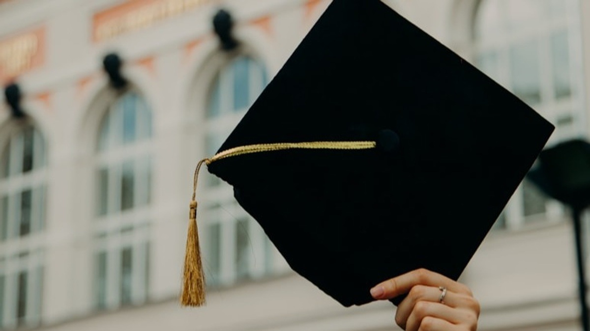 M18 \u002D Haus der Studierenden