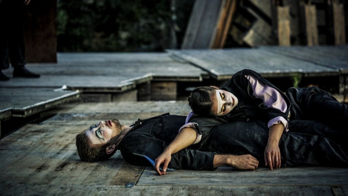 Globe Ensemble Berlin: Romeo & Juliet by William Shakespeare (original version)