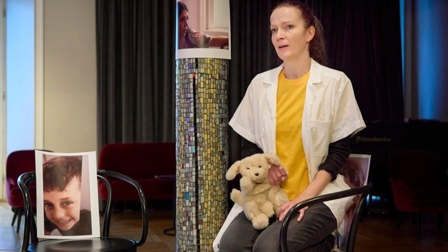 Geteiltes Leid | Ein Theaterstück