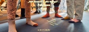 AUF SOCKEN IN DIE GÄNGE