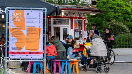 DemokratieKiosk: Stricken mit Gefühl!