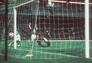 Vor 50 Jahren: Wir gegen uns - das legendäre 1:0 von Hamburg