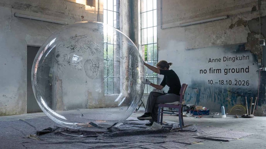 Anne Dingkuhn – no firm ground