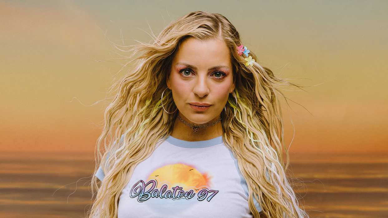 Laura Larsson | "Balaton 97" - Clubshows
