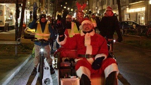 Weihnachtliche Lichterfahrt mit dem Fahrrad durch Düsseldorf