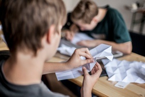 Ferienworkshop für Jugendliche von 13–18 Jahren: mit Hirmiz Akman 'VON DER AUGUSTSTRASSE IN DIE KW'