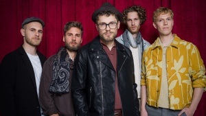 So kurz davor,  anders (a cappella Festival)