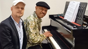 Absage mit Ersatz   ArtSalon im Café KLICK  |  aperitivo musicale