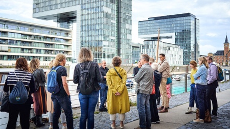 Töurcher en Kölle: "Rheinauhafen - Ganoven, Rekorde und versteckte Denkmäler"