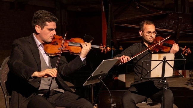 MAKE FREEDOM RING Benefizkonzert mit Michael Barenboim, Denizcan Demirkan, Alena Jabarine, Riad Othman u.a.