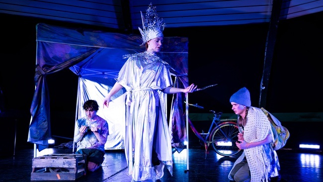 JTB im Thalia: Die Schneekönigin