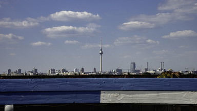 BLAUES STÜNDCHEN  w. Raulito Wolf