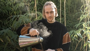 Late Night Comedy: Salomon