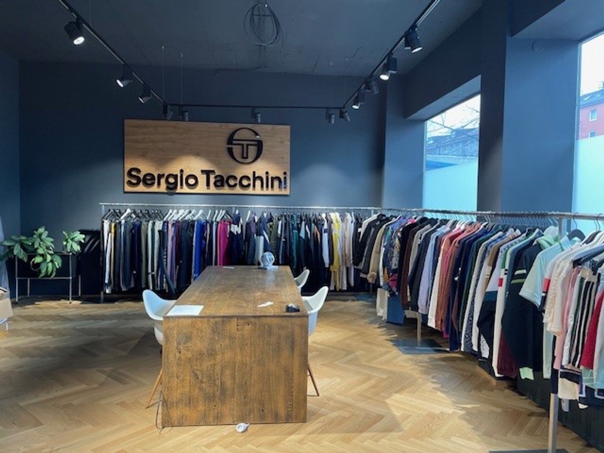 SAMPLE SALE! Sergio Tacchini, Weekend Offender, Juicy Couture & more