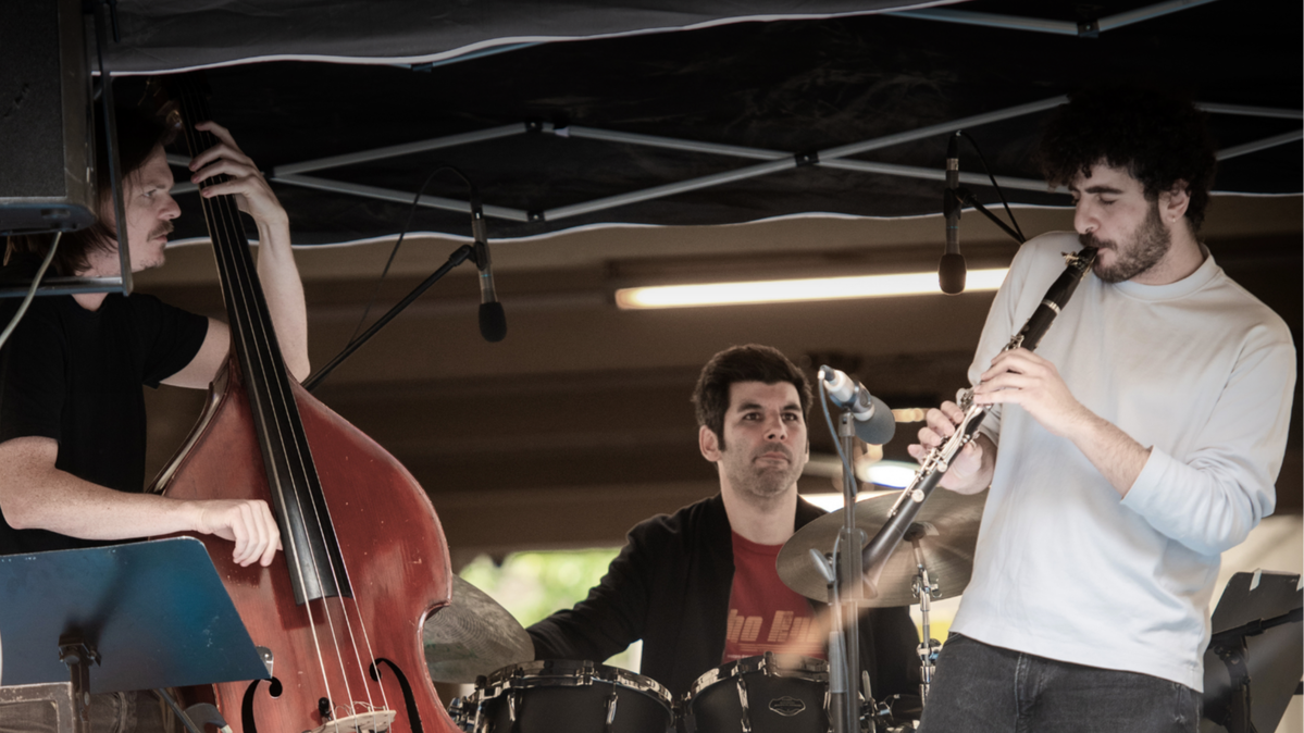 Titelbild der Veranstaltung Yazan Alsabbagh with Bernd Oezsevim & Valentin Link featuring Shadi Ali & Basilius Alawad
