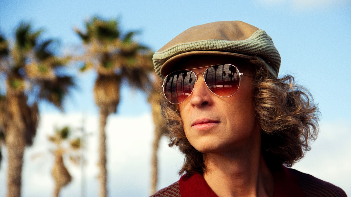 Titelbild der Veranstaltung JOEL SARAKULA - grooviger Retropop aus Australien