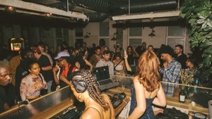 PARTY // THURSDAZE