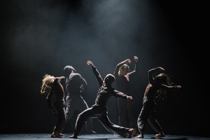 Troy - a 54-minute dance piece performed on stage with live music