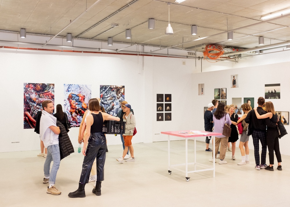 THERE WE ARE NOW – FOTOAUSSTELLUNG