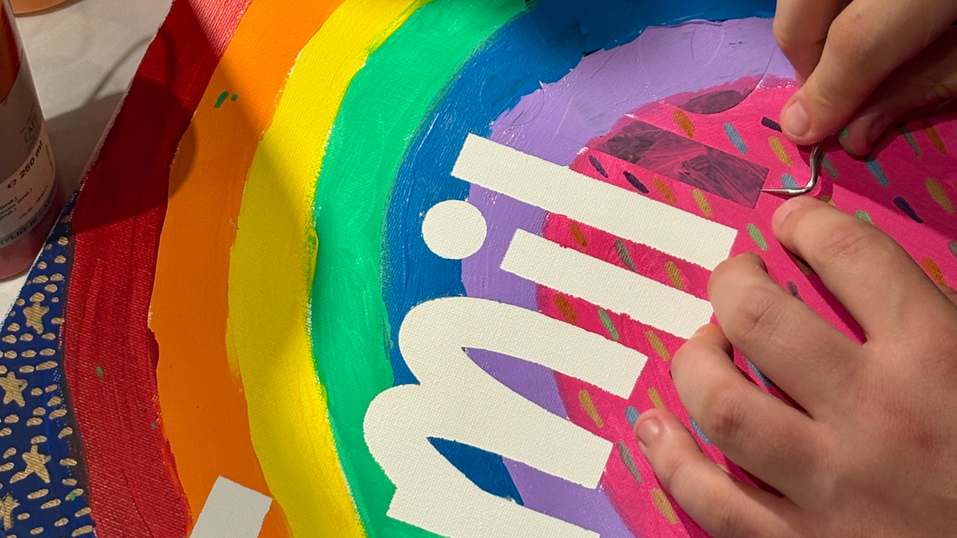 PAINT. PEEL. WOW! – DEIN DIY CANVAS MOMENT