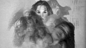 Bin nebenan - Komödie von Ingrid Lausund