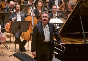 Gewandhausorchester & Rudolf Buchbinder