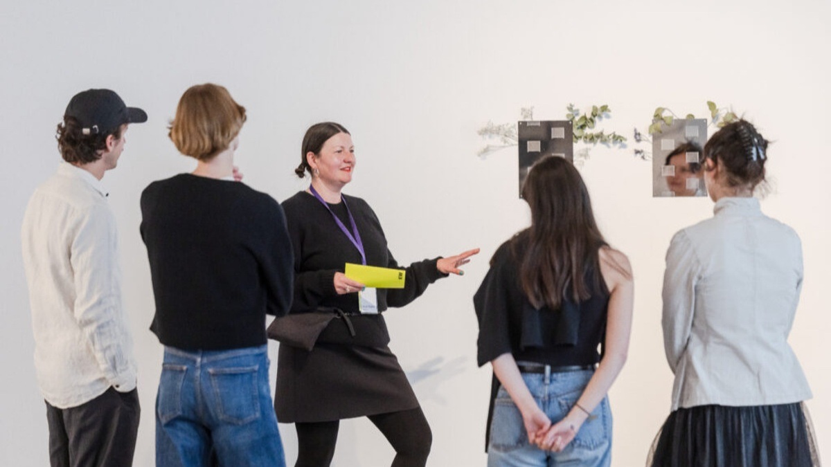 Öffentliche Führung: Holly Herndon & Mat Dryhurst – Starmirror