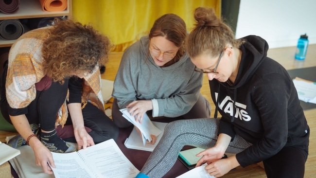 Traumasensible Yogagrundausbildlgun 200h+