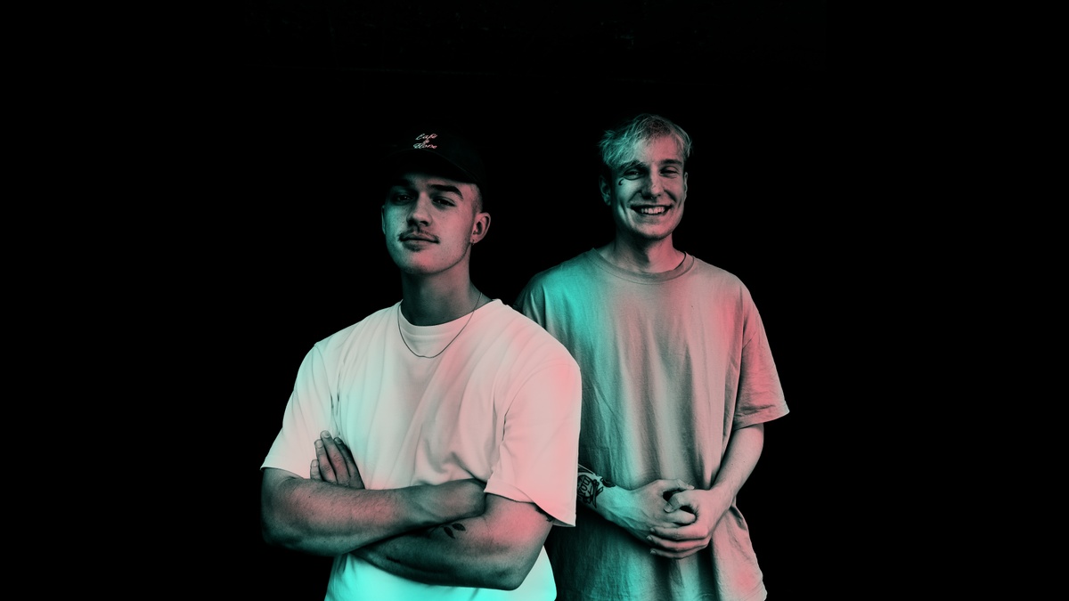 \u0022PFOSTEN RETTET!\u0022