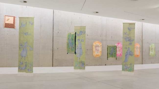 Banden bilden – Clean Girl Aesthetics & Körperpolitiken