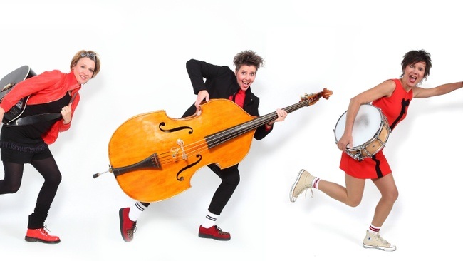 Abends mit Beleuchtung - Kennste mich, kennste dich Konzert