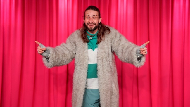 Ich, Akira | Monologstück für einen Hund mit einer Frage | von Noëlle Haeseling und Leo Meier