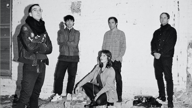 SCREENSAVER (AU / post-punk, synth-punk) + Etsamoe (alternative rock, shoegaze)