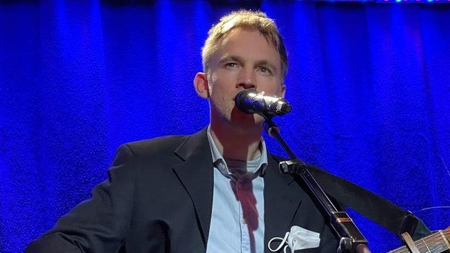 Late Night Comedy: George Winter