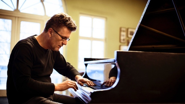 Uwe Oberg spielt Ellington