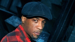 Masta Ace mit Liveband Champion Sound