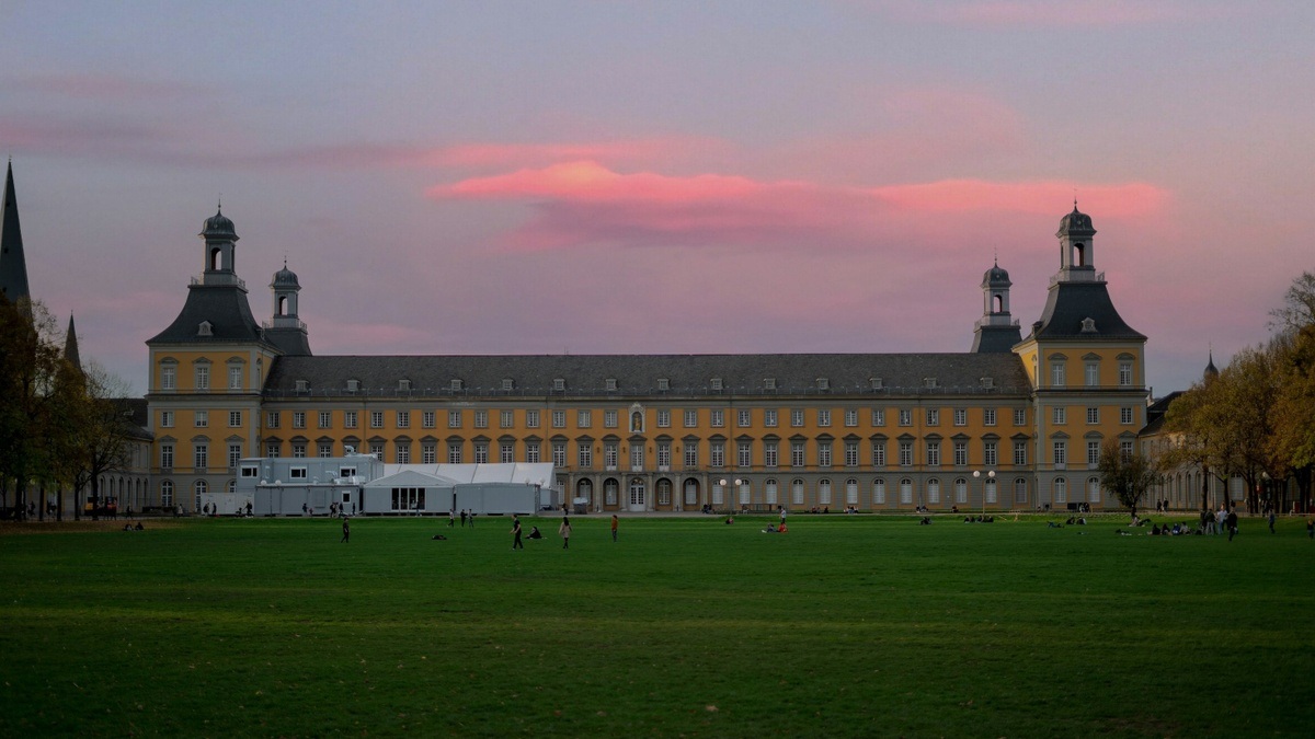 ESC im internationalen Club der Universität Bonn