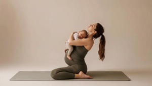 Mama-Baby-Yoga