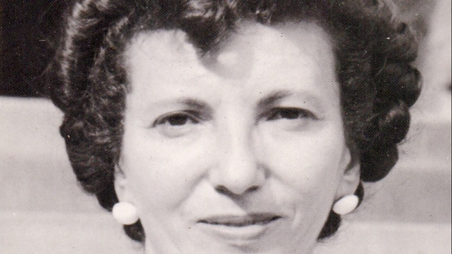 Zum 125. Geburtstag von Rose Ausländer (1901–1988). Rose Ausländer – Heimatlos im Steinbruch der Wörter. Ein Abend mit »Dein Theater – Wortkino« (Stuttgart)