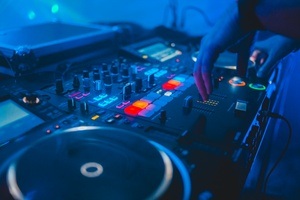 DJ Lounge and Workshops