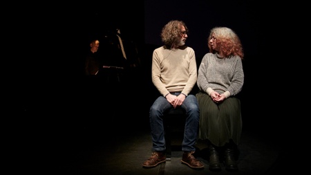 Lina Majdalanie & Rabih Mroué // Four Walls and a Roof