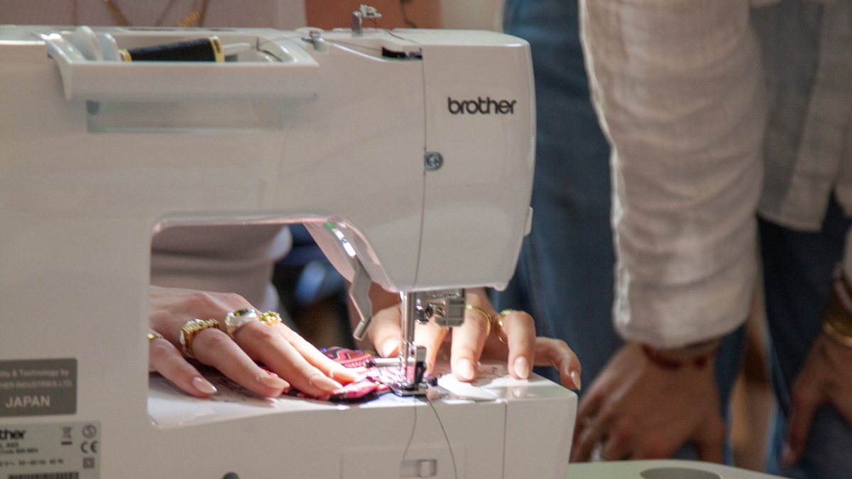 MAKK Kreativlabor – Dein Repaircafé für Nachhaltigkeit & Kreativität: Textil-Upcycling