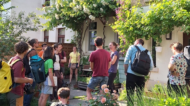 Rundgang zu begrünten Fassaden im Leipziger Osten