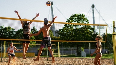 Beachcup Schnelle Brille 2 vs. 2 Mixed Beachvolleyballturnier