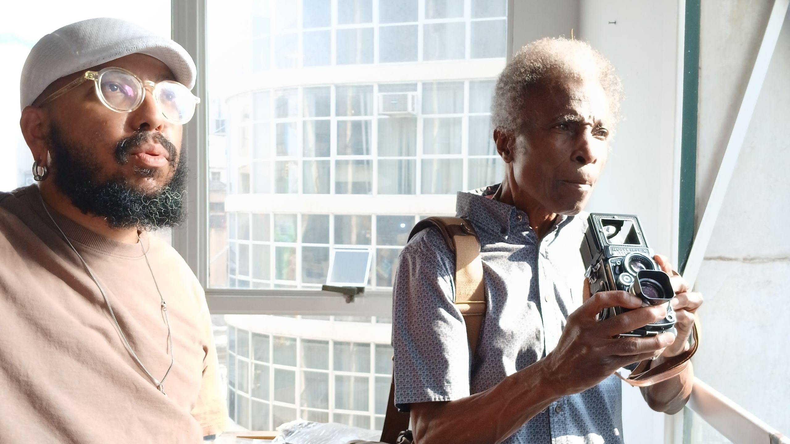 Artist Talk: Vilanismo im Gespräch mit Akinbode Akinbiyi