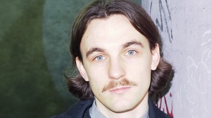 Kaleb Erdmann. Die Ausweichschule