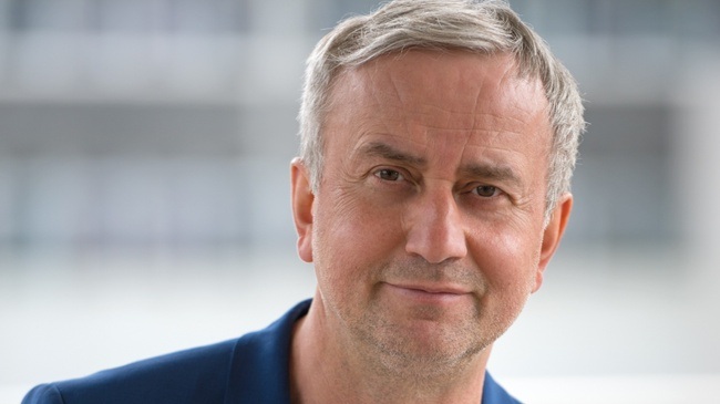 Kerim Pamuk – Kiffen, Kaffee und Kajal